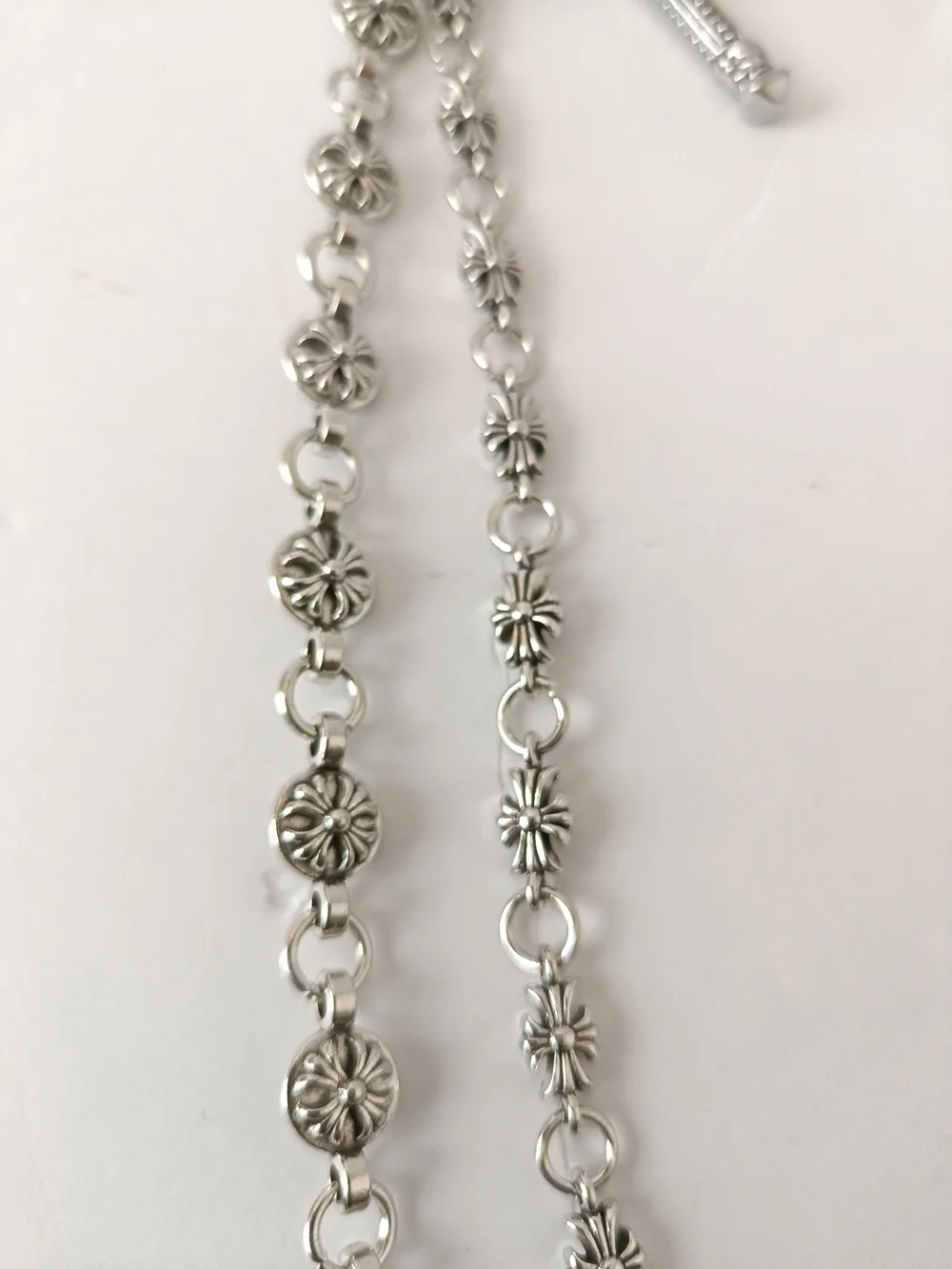 Silver Tone Double Strand Cross Chain Wallet Chain 21 Inches